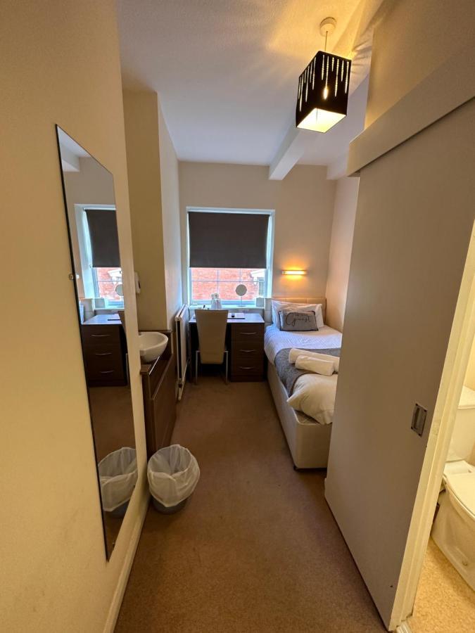 Pine & Restaurant Hotel 3*